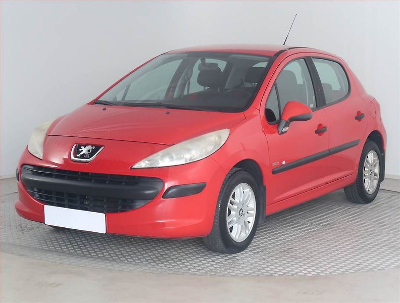 Peugeot 207 (2009) 1.4, nová STK, Klima - fotka 2 z 15