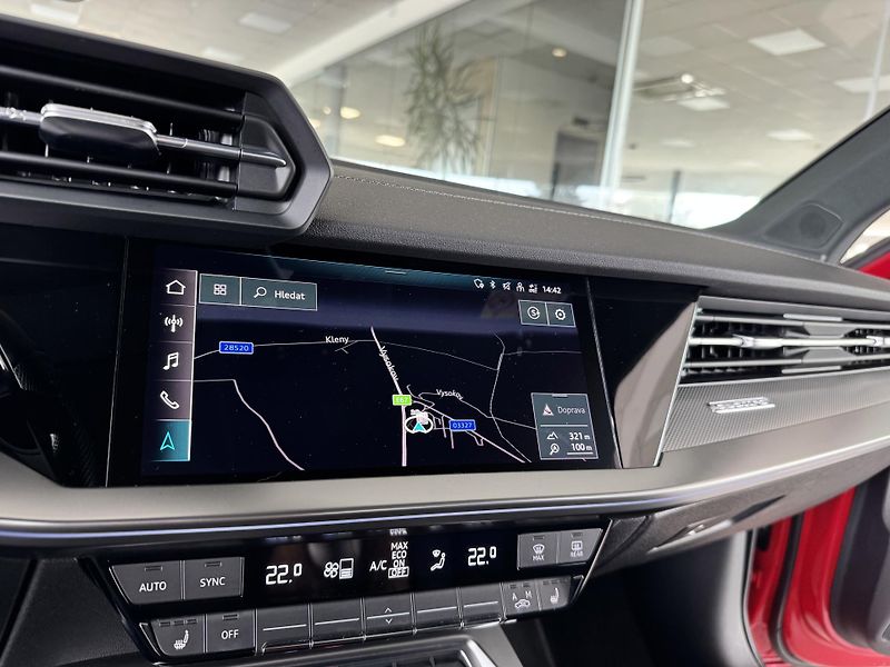 Audi S3 2,0TFSI Quattro*228kW*Head-Up - fotka 21 z 36