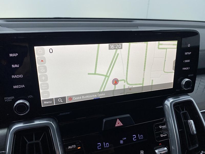 Kia Sorento 2.2 CRDI 142 kW - fotka 17 z 30