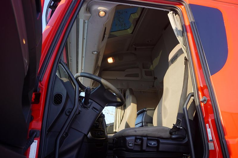 Iveco Stralis (2015) 460 E6 tractor unit  - fotka 17 z 28