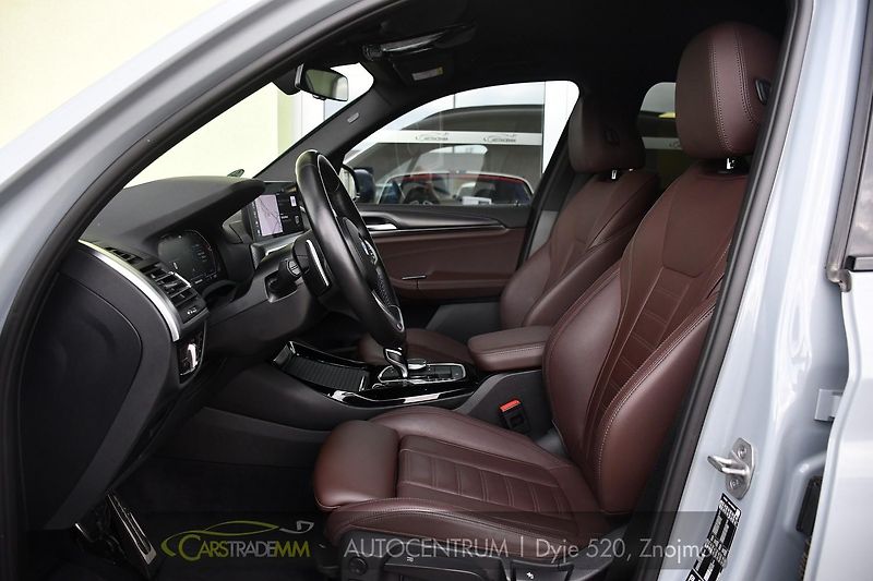 BMW X3 xDrive30d M-SPORT 1M ČR - fotka 13 z 54