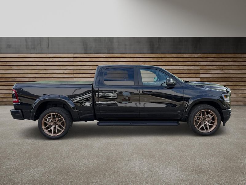 Dodge RAM (2022) +NIGHT EDITION+FUEL+AIR LIFT+ - fotka 2 z 21