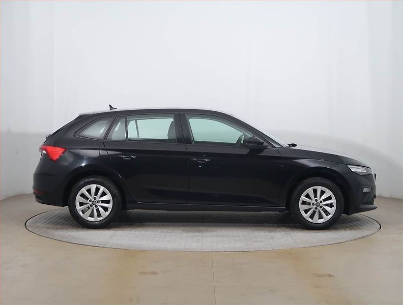 Škoda Scala (2025) Selection 1.0 TSI - fotka 6 z 20