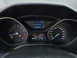 Ford Focus 1.0 92kW,VÝHŘEV,2xKOLA,SERVIS - náhled 22