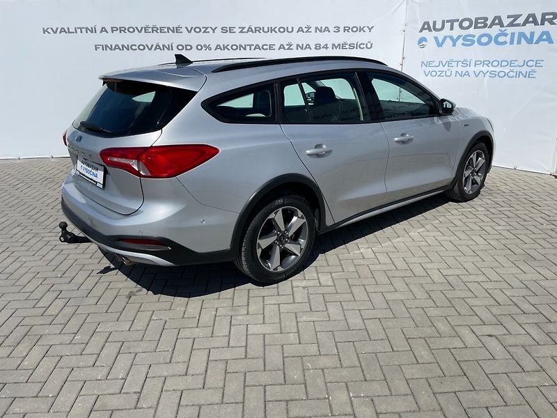 Ford Focus (2022) Active Com. 1.5TDCi! Tažné! - fotka 4 z 39