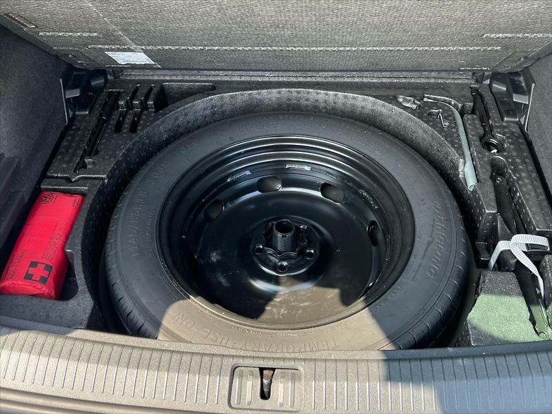 Volkswagen Tiguan 2,0 TDi 110kW 7DSG LIFE  REZER - fotka 25 z 26