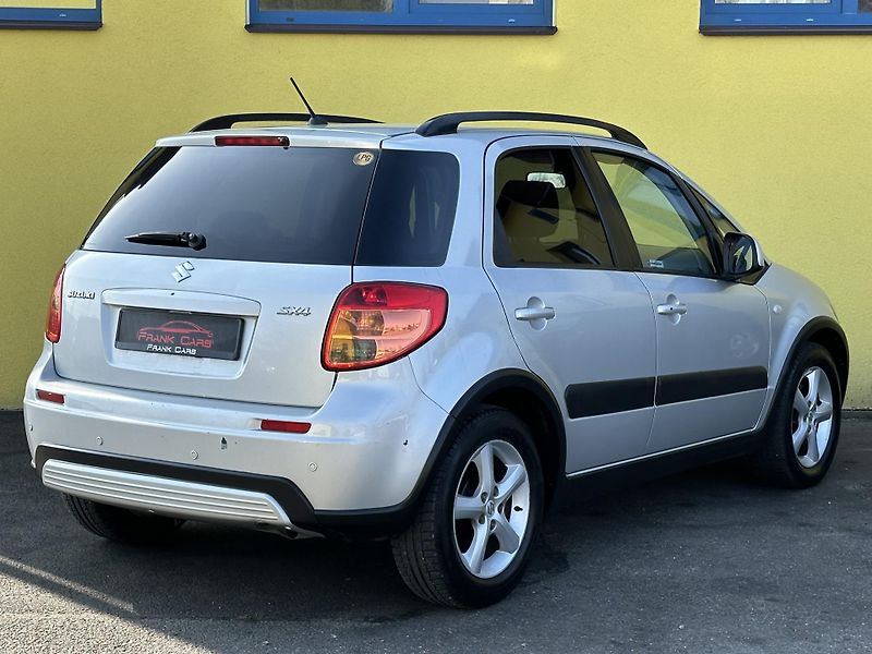 Suzuki SX4 (2008) 1.6/79kW+LPG*KLIMA*4x2*ČR - fotka 4 z 31