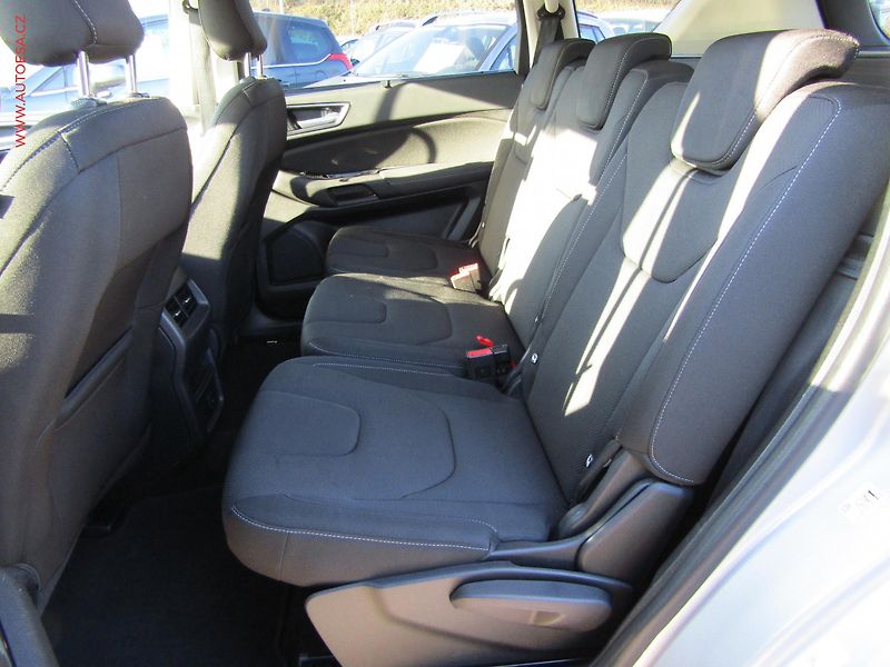 Ford S-MAX (2017) 2.0 TDCi 4x4, AT, LED, kamera - fotka 10 z 24