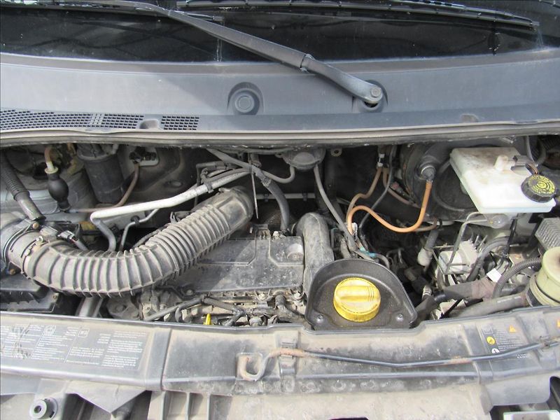 Renault Master 2,3 dCi 107kW 7 míst Valník - fotka 23 z 24