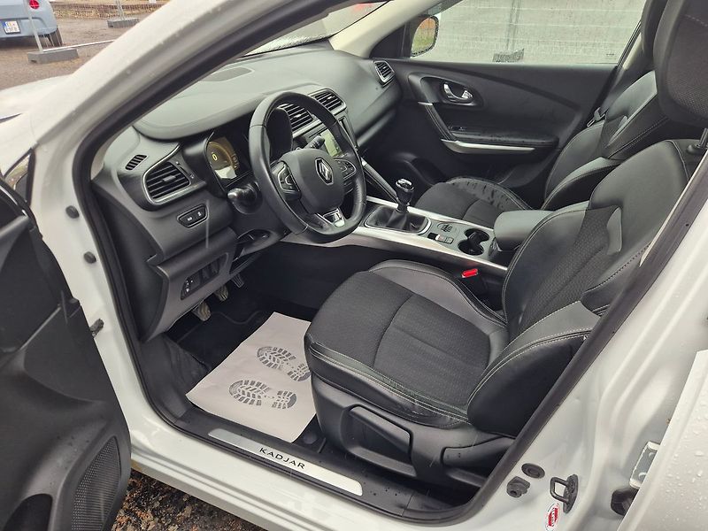 Renault Kadjar 1.2Tce 96kW, perfektní stav - fotka 9 z 26