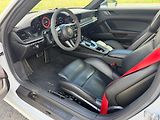 Porsche 911 (2023) Carrera 4 GTS - náhled 12