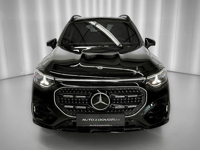 Mercedes-Benz GLB 8G-eDCT 4MATIC AMG, PANORAMA, - fotka 2 z 27