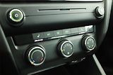 Škoda Octavia (2015) 1.6 TDI, Tempomat - náhled 10