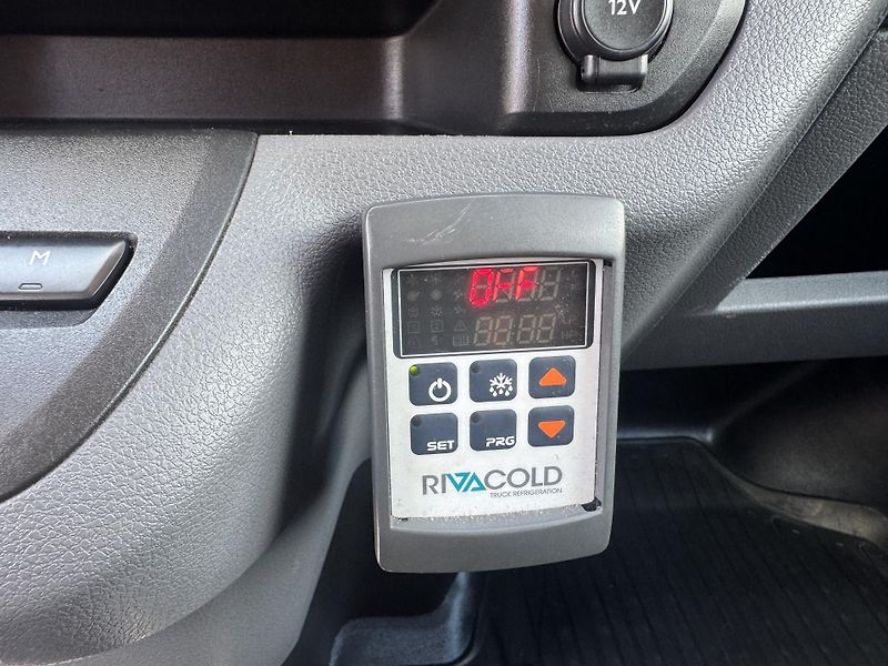 Toyota ProAce 2.0,130kw, Chlaďák, ČR, DPH. - fotka 34 z 37