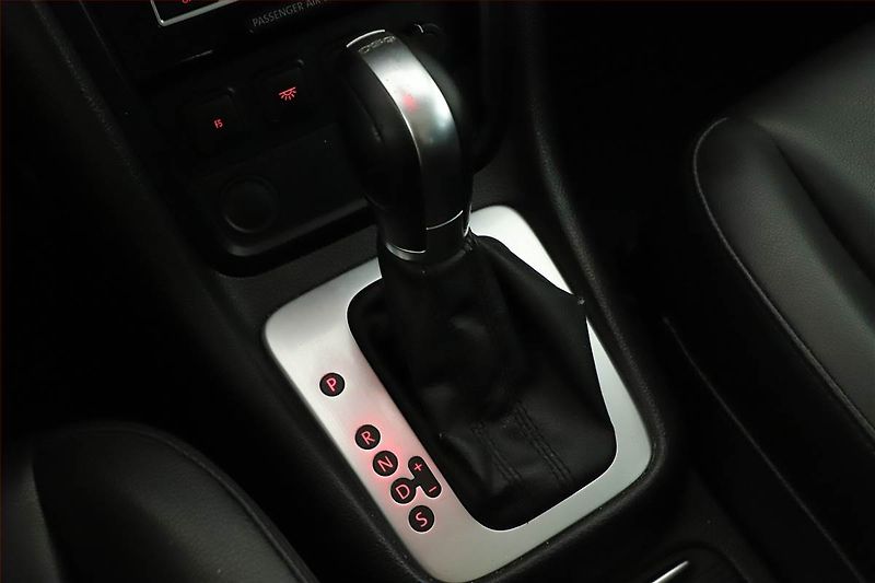 Volkswagen Sharan (2019) 2.0 TDI BMT, Automat, 7 míst - fotka 15 z 21