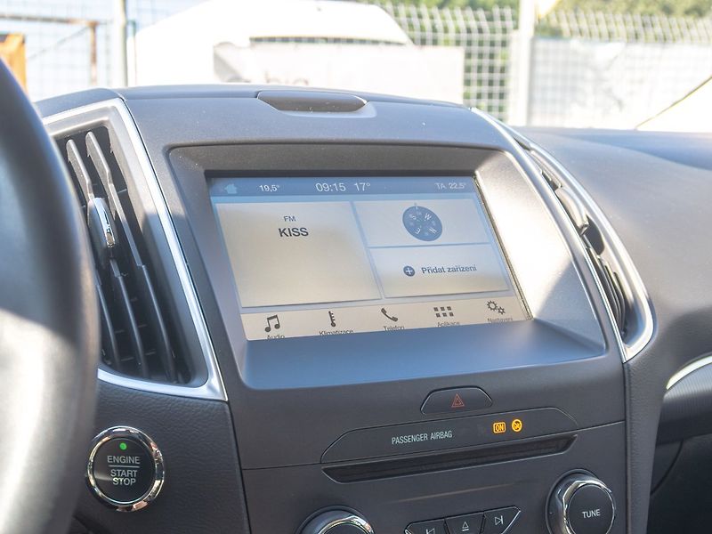 Ford S-MAX (2017) ČR 2.0D 110KW 1maj – NAVIGACE - fotka 25 z 53