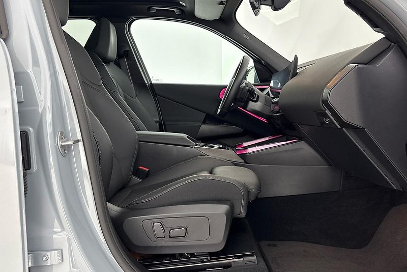 BMW X3 xDrive20d - fotka 13 z 26