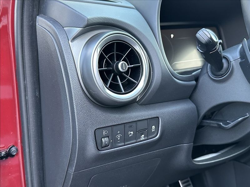 Hyundai Kona 0,0 204PS  electric CZ Edition - fotka 29 z 57