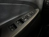 Hyundai Tucson (2018) 1.6 T-GDI 4x4 Trikolor - náhled 16