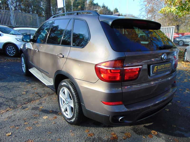 BMW X5 3,0 D - fotka 7 z 21