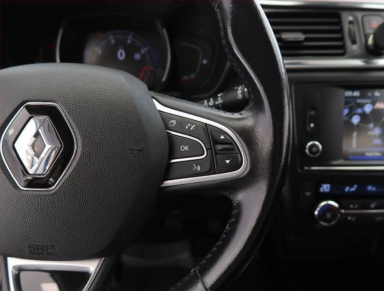 Renault Kadjar (2017) 1.2 TCe, Navi, Tempomat - fotka 20 z 23