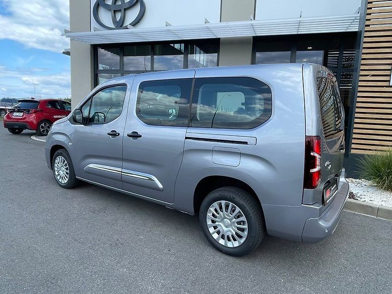Toyota ProAce City Verso 1.2 M/T Long Business 7 míst - fotka 4 z 28