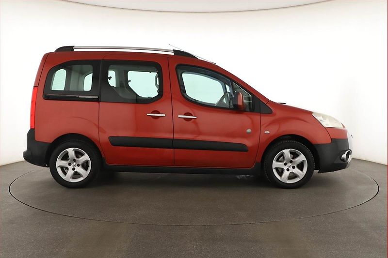 Peugeot Partner (2009) Outdoor 1.6 HDi, 5Míst, ČR - fotka 6 z 14