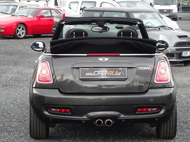 Mini Cooper S 1.6 135kW KABRIO KŮŽE  - fotka 21 z 31