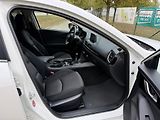 Mazda 3 2.0 Center-Line - náhled 21