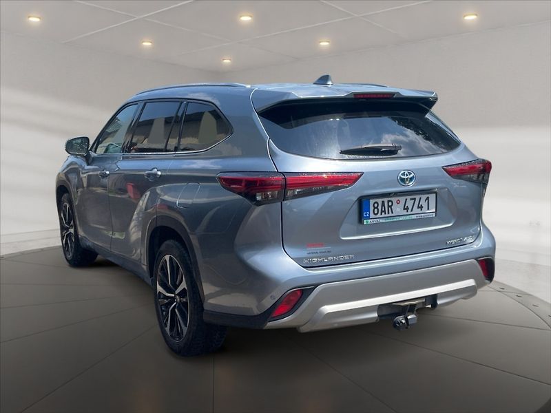 Toyota Highlander 2,5 Hyb.Executive 4WD Aut - fotka 4 z 11