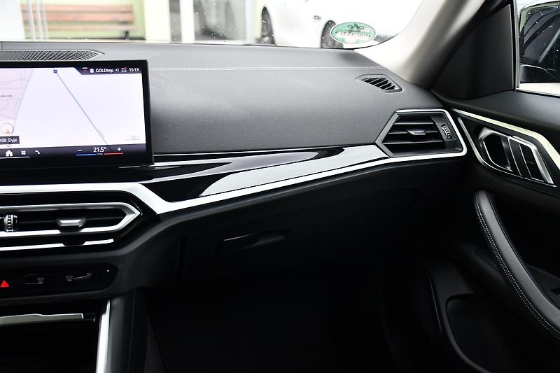 BMW i4 eDrive40 97%SoH - fotka 8 z 38