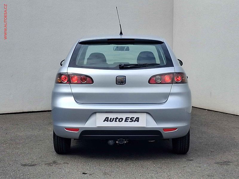 Seat Ibiza (2007) 1.4i, AC, STK4/28 - fotka 5 z 15