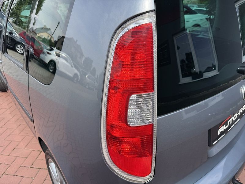Škoda Roomster (2009) 1.4i 16V Style Digi Klima - fotka 43 z 49