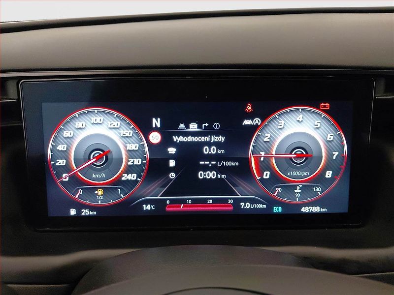 Hyundai Tucson (2023) N-Line 1.6 T-GDI 48V MHEV - fotka 11 z 17