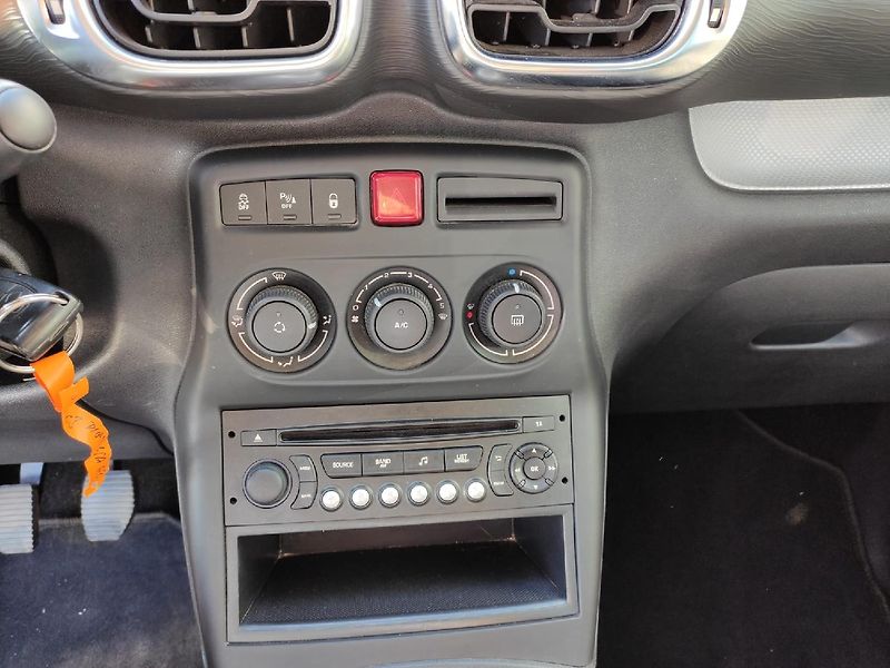 Citroën C3 Picasso (2016) 1.4i 95k MAN5 první majitel - fotka 17 z 24