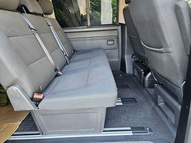 Volkswagen Multivan (2016) T6 long - fotka 21 z 25