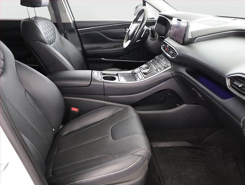 Hyundai Santa Fe (2021) 2.2 CRDi - fotka 7 z 20