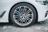 BMW Řada 5 (2017) M550i xDrive ČR  - náhled 14