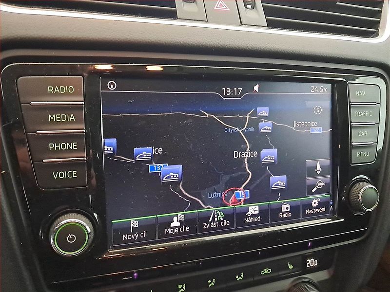 Škoda Octavia (2017) Style 1.6 TDI, Serv.kniha - fotka 13 z 21
