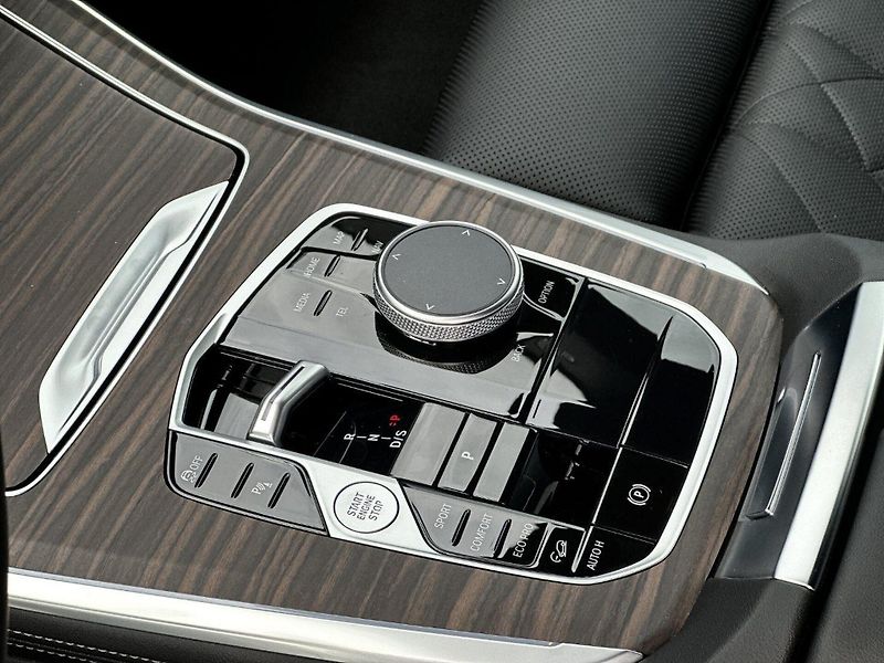 BMW X5 xDrive30d M-Sport DAProf. Inno - fotka 15 z 21