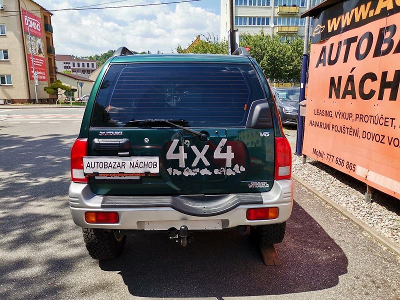 Suzuki Grand Vitara (1998) 2.5i V6 106kw 4x4 Offroad TOP! - fotka 4 z 35