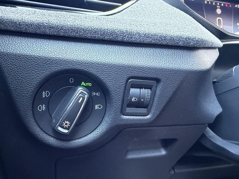 Škoda Kamiq (2025) Selection 1.0 TSI 85kW - fotka 19 z 32