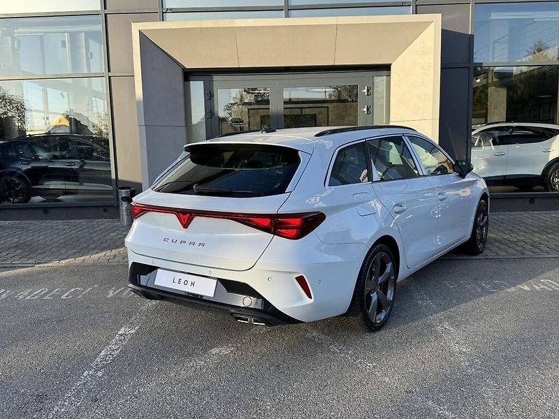 Cupra Leon (2026) 1.5eTSI 110kW DSG - fotka 2 z 12
