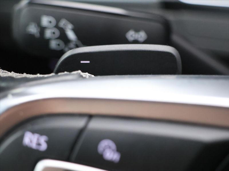 Volkswagen Arteon 2,0 TDI 176kW 4M DSG CZ R-line - fotka 18 z 34