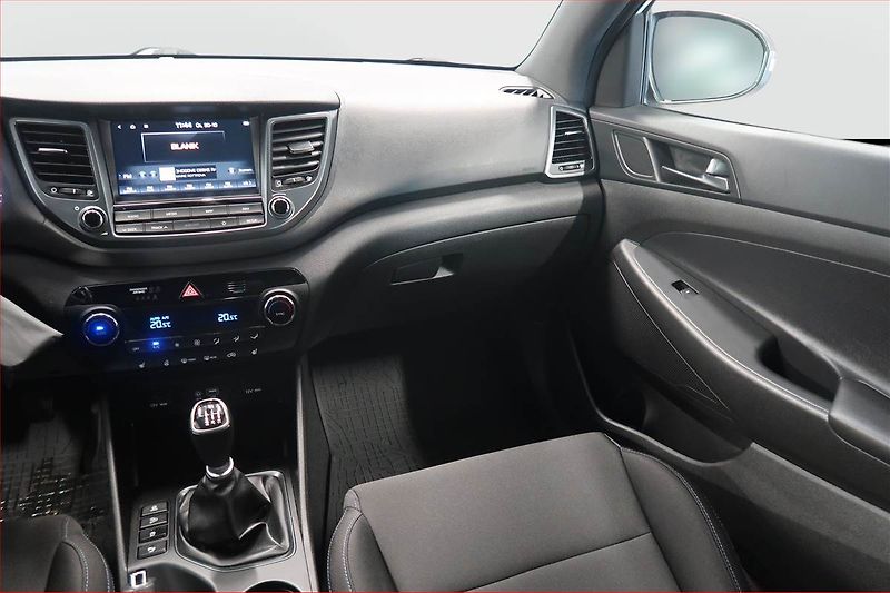 Hyundai Tucson (2018) 1.7 CRDi, Serv.kniha, Navi - fotka 8 z 17