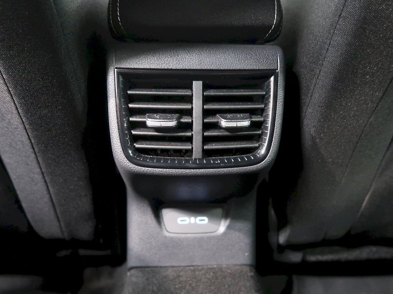 Škoda Fabia (2026) MONTE CARLO 1.5TSI 110KW DSG N - fotka 39 z 41