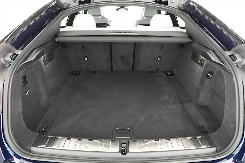 BMW X6 (2025) xDrive40i, M PAKET, KEYLESS - fotka 26 z 31