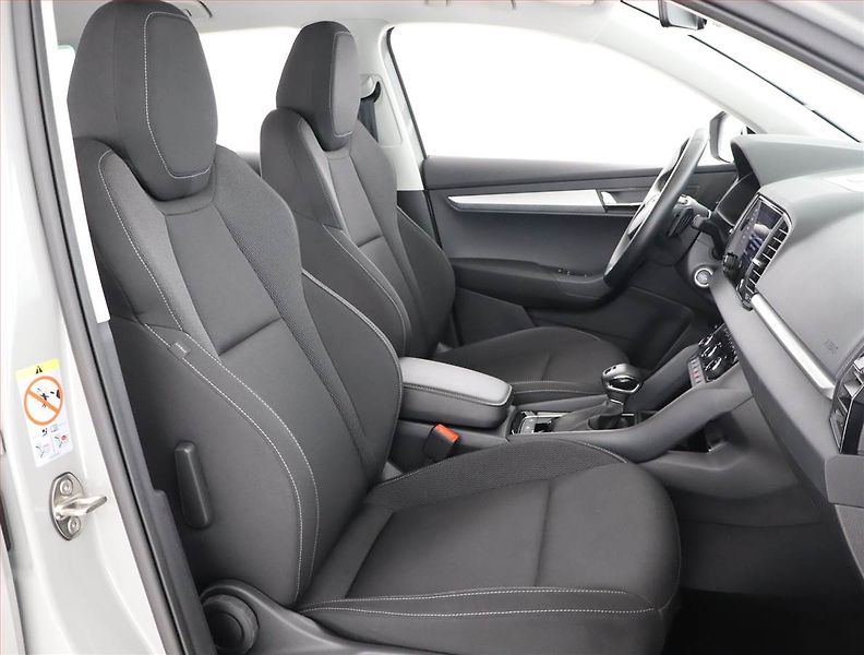 Škoda Karoq (2024) Fresh 1.5 TSI - fotka 9 z 24