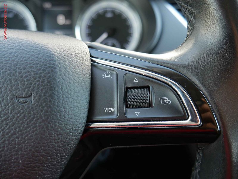 Škoda Octavia (2019) 1.6TDi, ČR, Navi, LED, AC - fotka 15 z 20