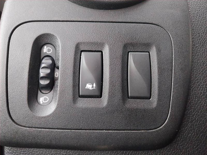 Opel Movano (2018) 2.3 CDTI, Skříň - fotka 14 z 17